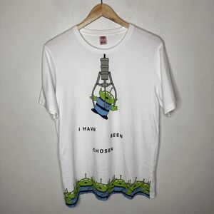 Uniqlo UT Grand Prix Disney Pixar Alien‎ Pizza Planet T-Shirt Men's Medium UTGP